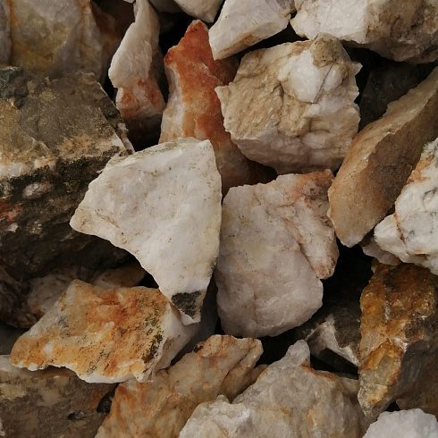 фото Кварц ( фр. 70-100 мм)  купить в Петрозаводске в интернет-портале КАМЕНЬ КЛУБ