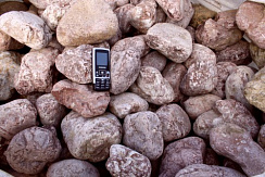 Kamenclub.ru: Розовый валунчик фр.100-300 мм.  купить в Петрозаводске крупный природный камень розовый, серый молочный красный речной галечник природный 7850 руб/т   фото КАМЕНЬ КЛУБ