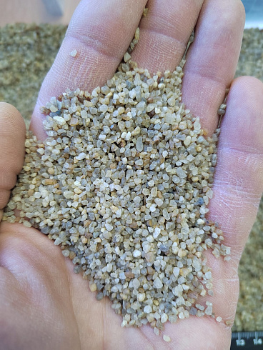 Кварцевый песок сухой фракцинированный фр. 1,2-2,5 мм.  купить в Петрозаводске фото Камень Клуб