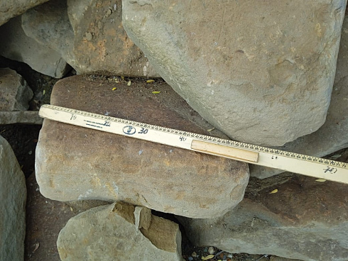 Kamenclub.ru: Песчаник для мощения дорожек, площадок, парковок ( фр 5-10 см)  купить в Петрозаводске песчаник  серый желтый коричневый рыжий песчаник оголтованный окатанный 6500 руб/т   фото КАМЕНЬ КЛУБ