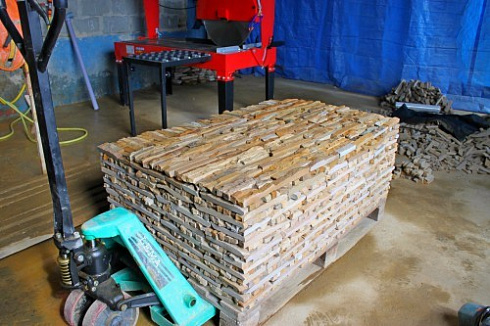 Kamenclub.ru: Песчаник (лапша) art PSG-3-01  купить в Петрозаводске    2300 руб/кв.м   фото КАМЕНЬ КЛУБ