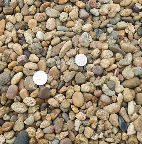 Kamenclub.ru: Галька окат (серо-желтая) фр.10-20 мм. купить  в Петрозаводске галька серо-желтая, рыжая, серый речная окатанная округлая галька 5000 руб/т   фото КАМЕНЬ КЛУБ