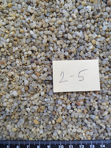 Кварцевый песок для площадок фр. 2-5 мм.  купить в Петрозаводске фото Камень Клуб