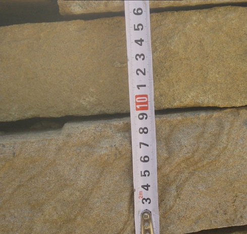 Kamenclub.ru: Песчаник пластушка желтый с рисунком (7-15 см)  купить в Петрозаводске плитняк - пластушка - бут желтый песчаник 10200 руб/м3   фото КАМЕНЬ КЛУБ