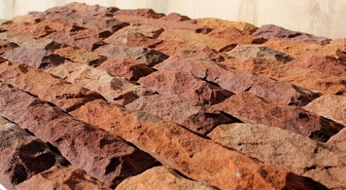 Kamenclub.ru: Песчаник (красный дракон) art PSK-5-03  купить в Петрозаводске    3350 руб/кв.м   фото КАМЕНЬ КЛУБ