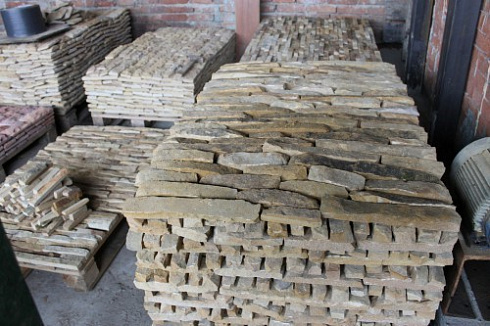 Kamenclub.ru: Песчаник (хворост) art PSG-5-06  купить в Петрозаводске    1 900 руб/кв.м   фото КАМЕНЬ КЛУБ