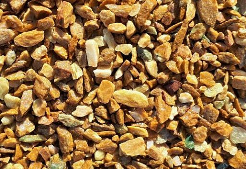 Kamenclub.ru: Щебень крошка желтый (ЗЛАТОЛИТ) фр. 10-20 мм.  купить в Петрозаводске златолит бежевый, золотистый, желтый каменная декоративная крошка щебня златолита 10800 руб/т   фото КАМЕНЬ КЛУБ