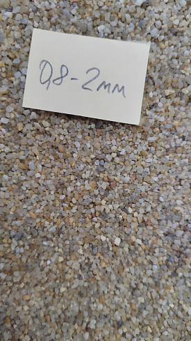 Кварцевый песок для площадок фр. 0,8 - 2 мм.  купить в Петрозаводске фото Камень Клуб